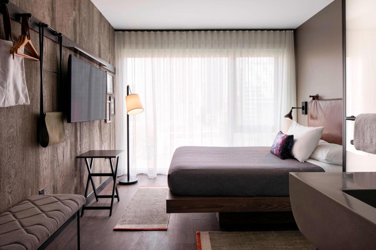 Hotel Moxy Chicago Downtown Exterior foto