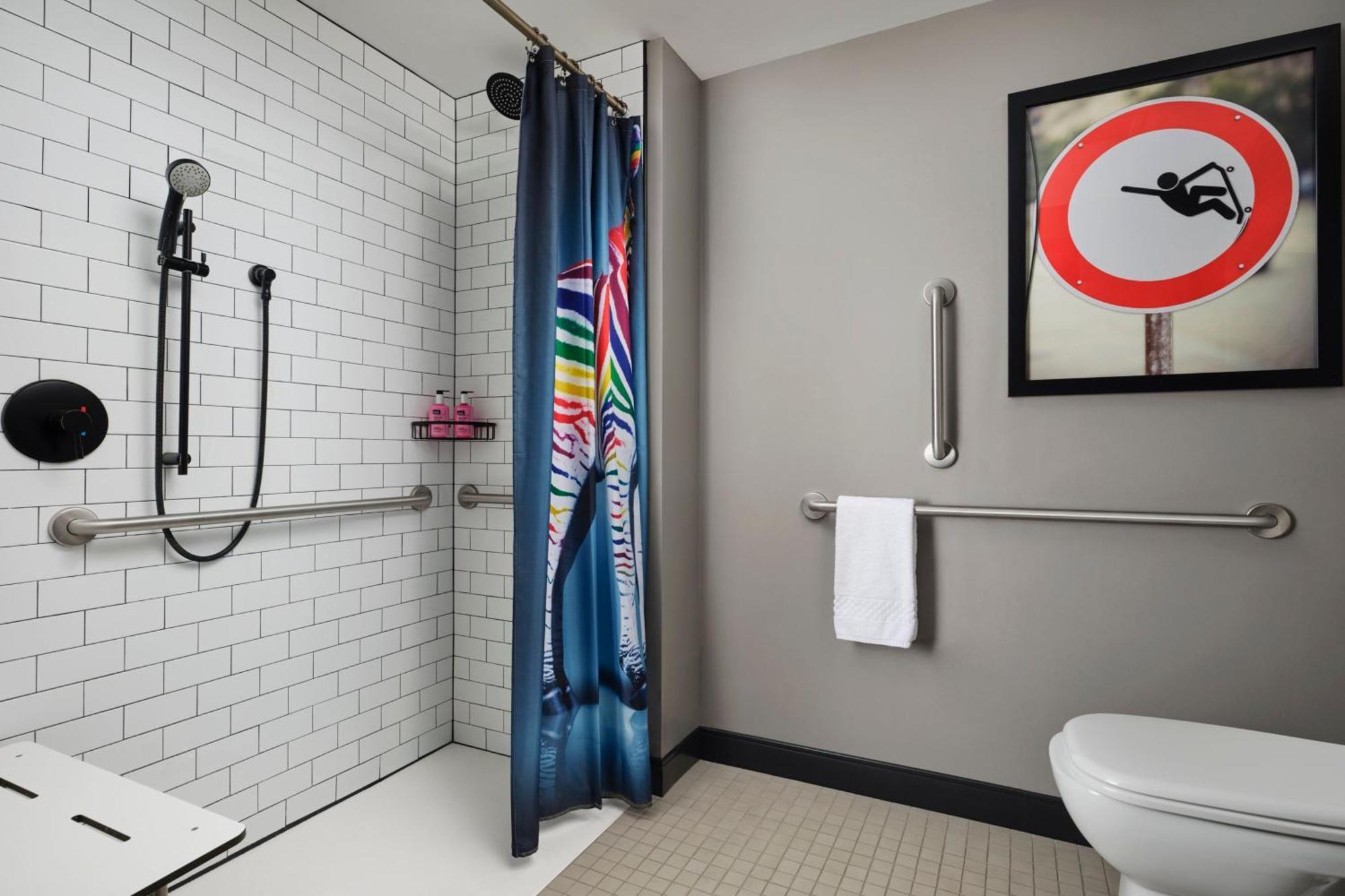 Hotel Moxy Chicago Downtown Exterior foto