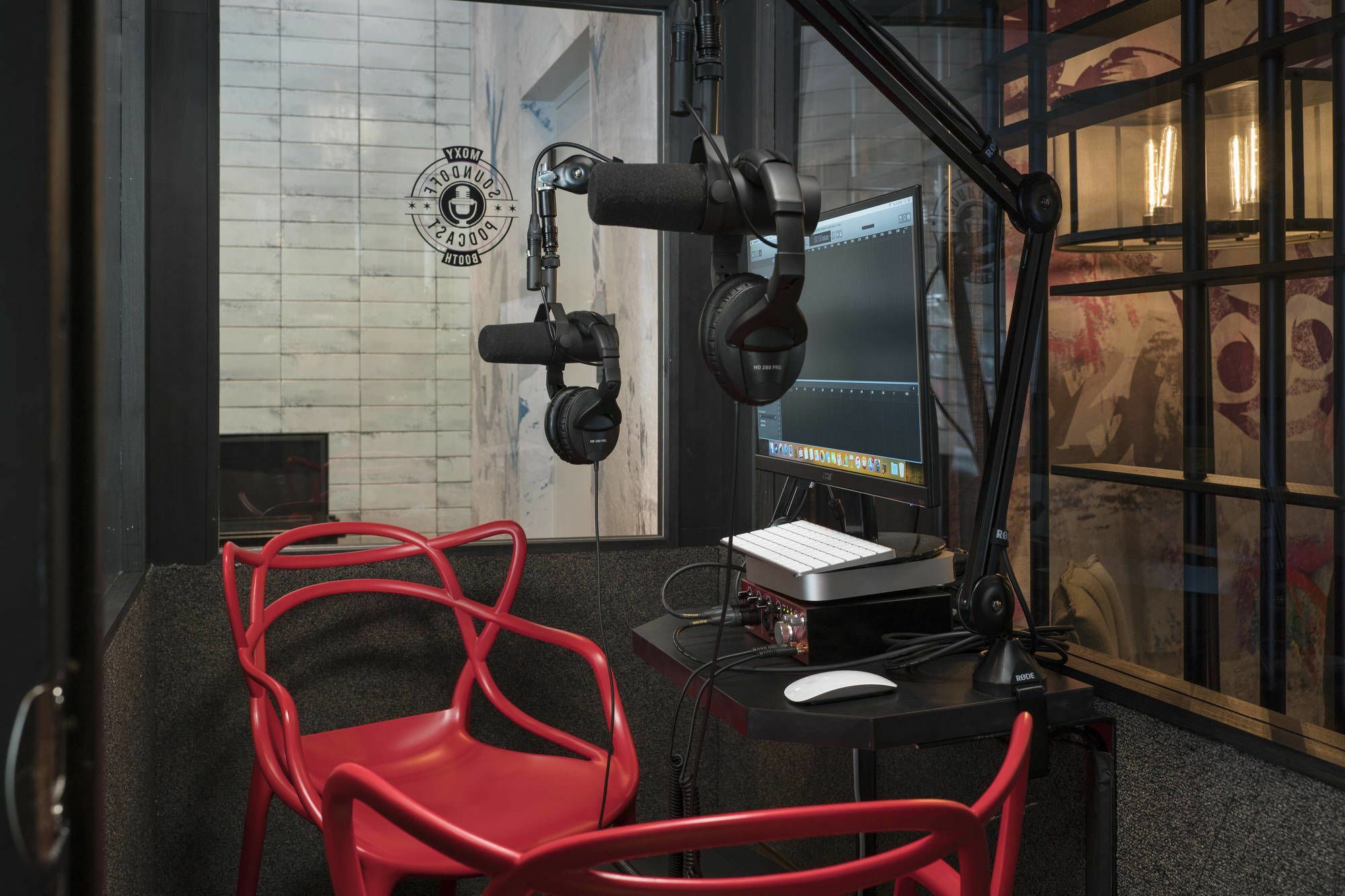 Hotel Moxy Chicago Downtown Exterior foto