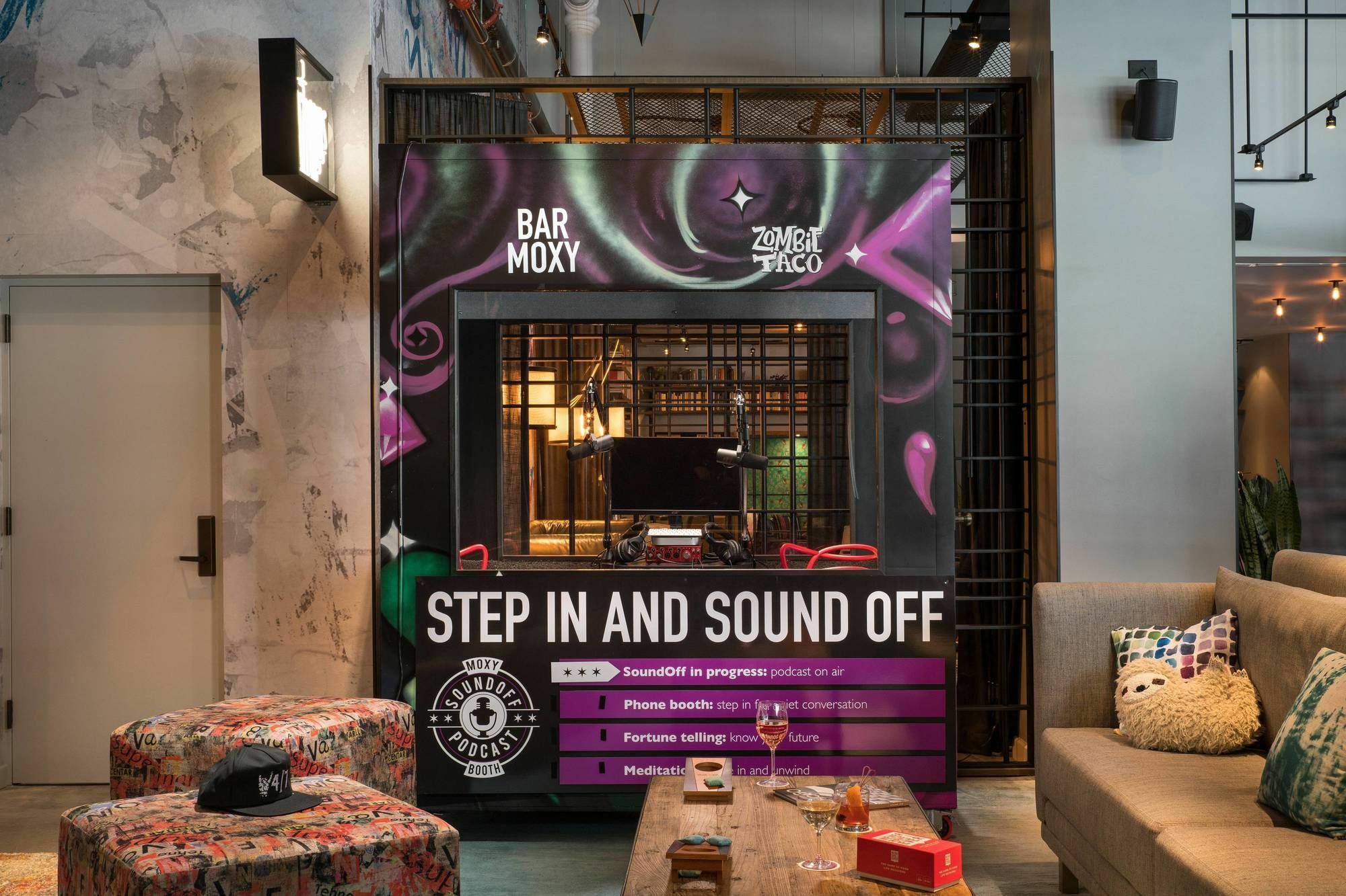 Hotel Moxy Chicago Downtown Exterior foto